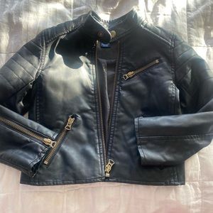 in great condition and was never worn 3/3T Ralph Lauren faux leather jacket